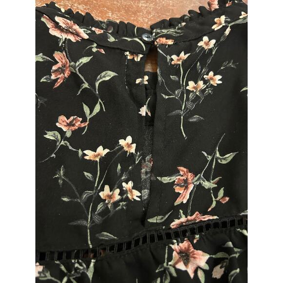 Lost + Wander Flower Shirt SZ M - Picture 7 of 9